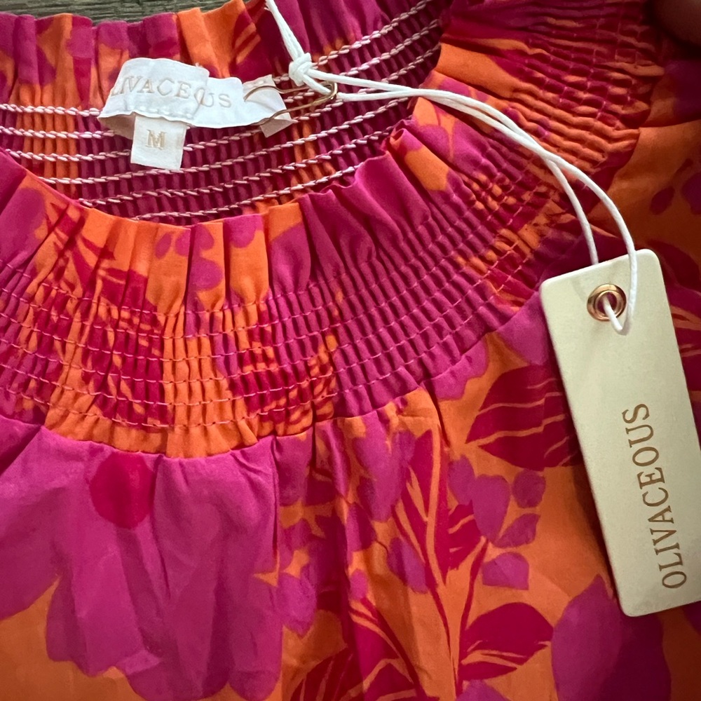 These Three Boutique Smocked FLORAL Mini NWT SZ M TTS - Picture 2 of 2